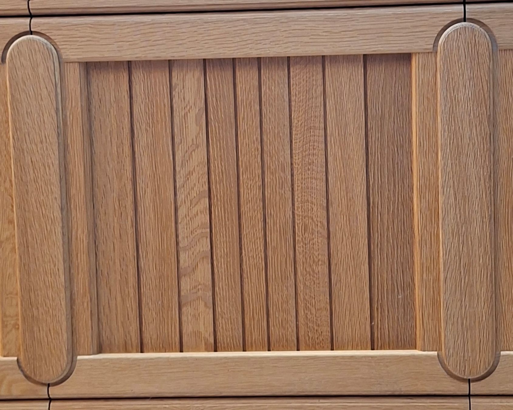 Articoli in legno: Kunstvolle, handgemachte Holzdecke – Usato da Tann venduto da Iwinnie 3