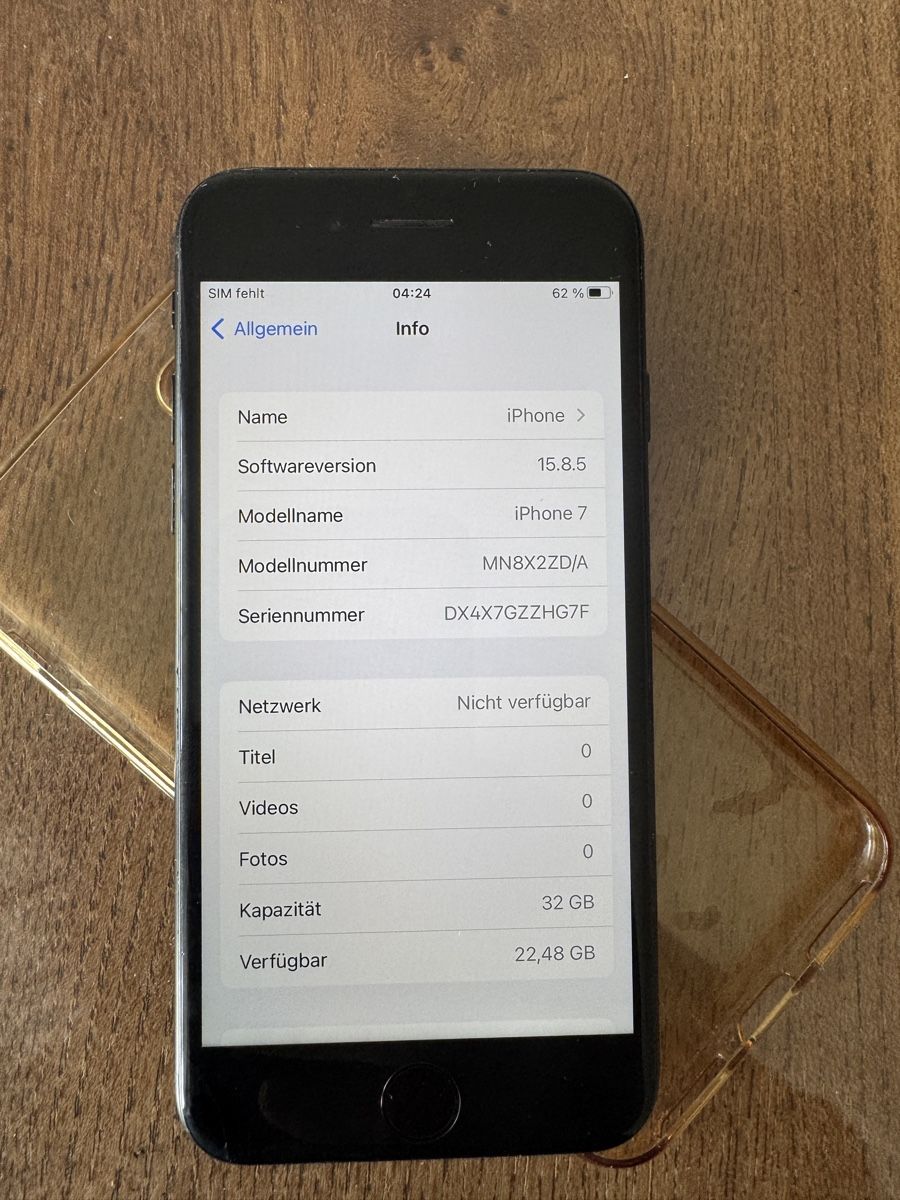 Apple Telefoni cellulari / Smartphones: iPhone 7 32GB Schwarz guter Zustand – Usato da Dietikon venduto da Leodnd 6