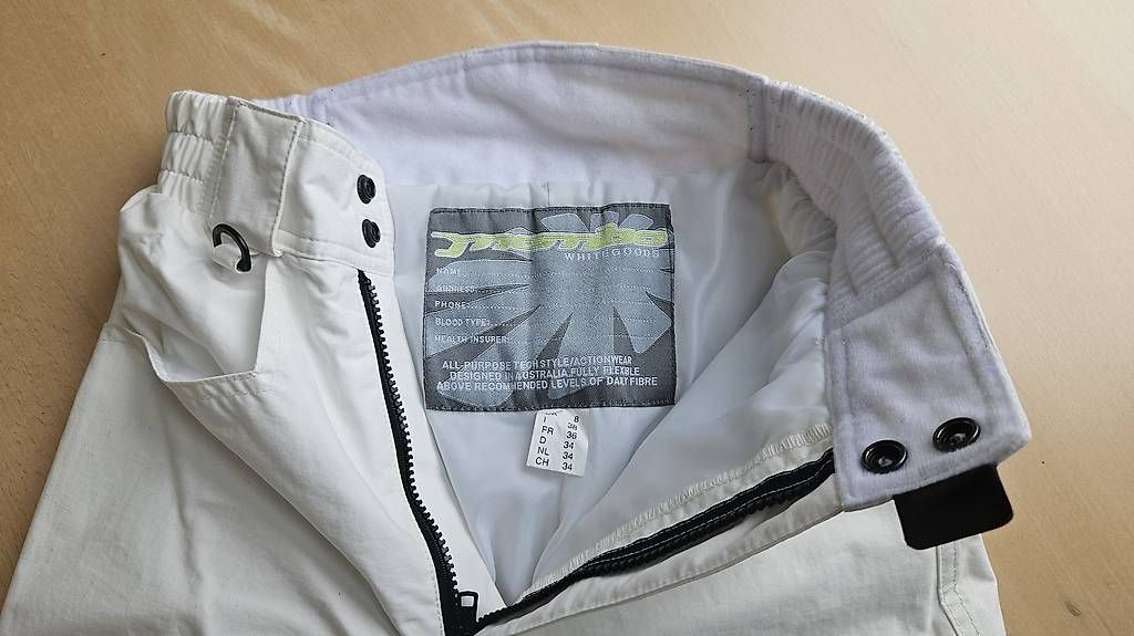 Pantaloni: Mambo Damen Ski Snowboard Hose, Gr. S – Usato da Hägglingen venduto da Ruwi 1