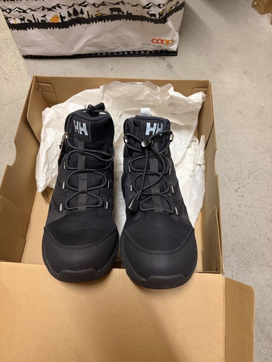 Helly Hansen Scarpe da uomo: Helly Hansen Schuhe Gr.35 – Nuovo e nell'imballaggio originale da Bern venduto da Monica-h 1