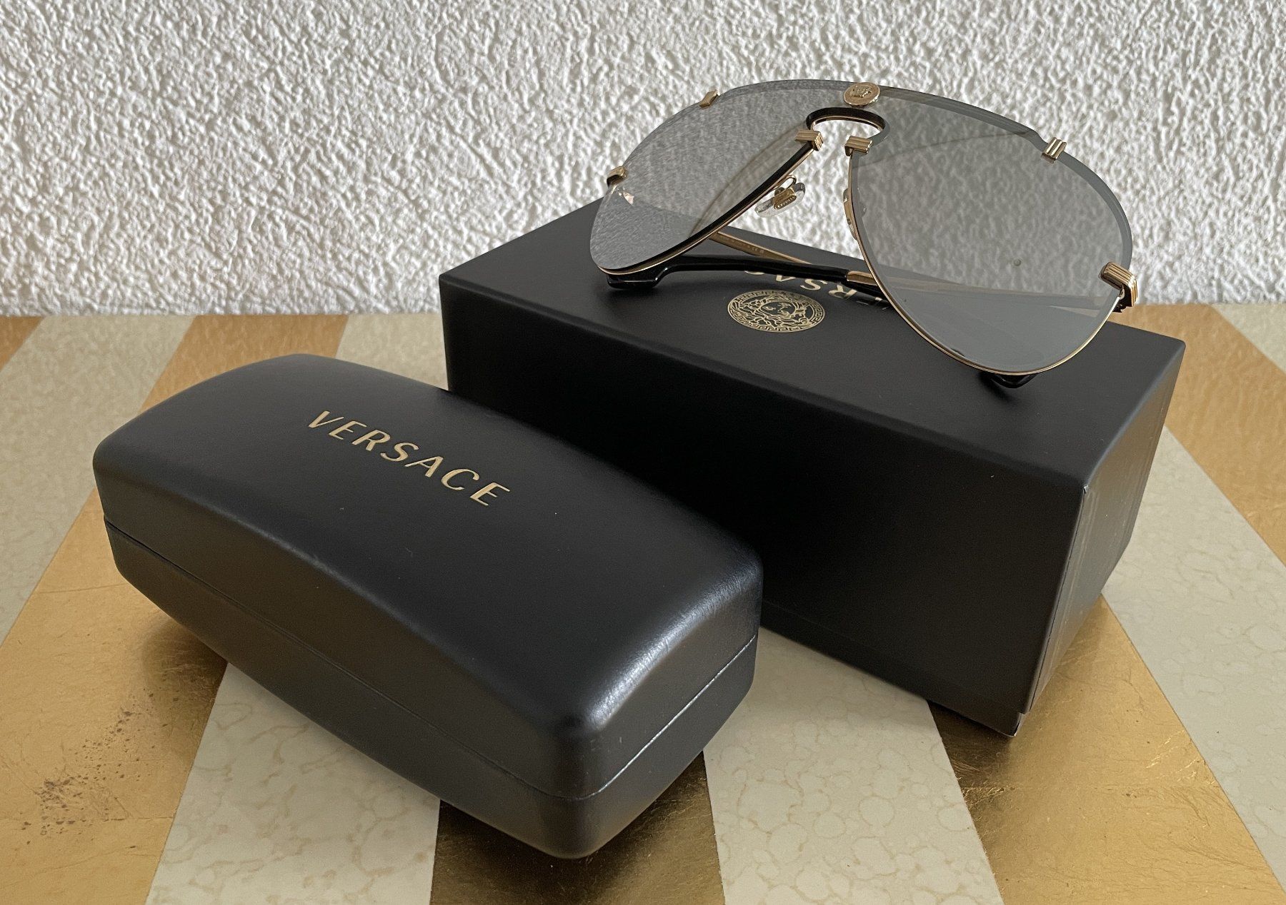 Versace Occhiali & Lenti: Versace Sonnenbrille verspiegelt – Usato da Sins venduto da den_z9gy 3