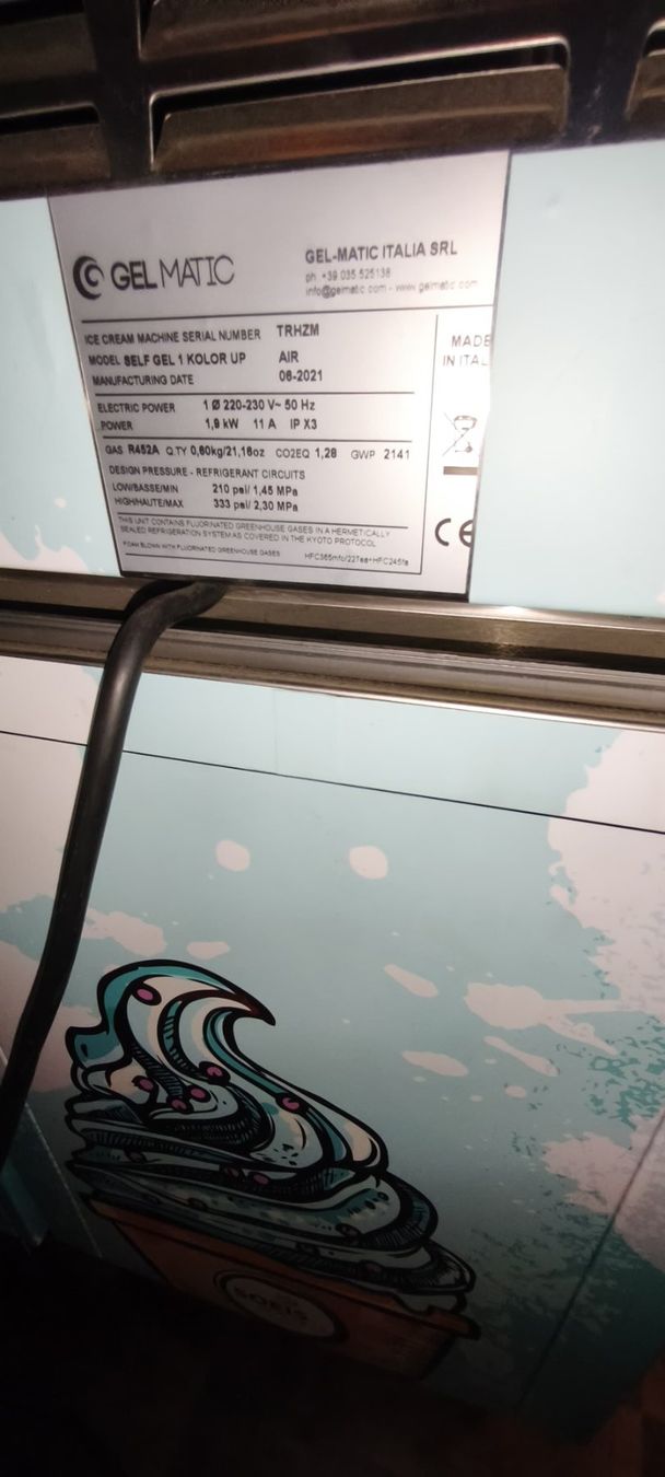 Altro per Gastronomia & Hotel: Softeis Selbstbedienungsmaschine mit Jetoneinwurf – Usato da Grindelwald venduto da KreuzPostGrindelwald 2