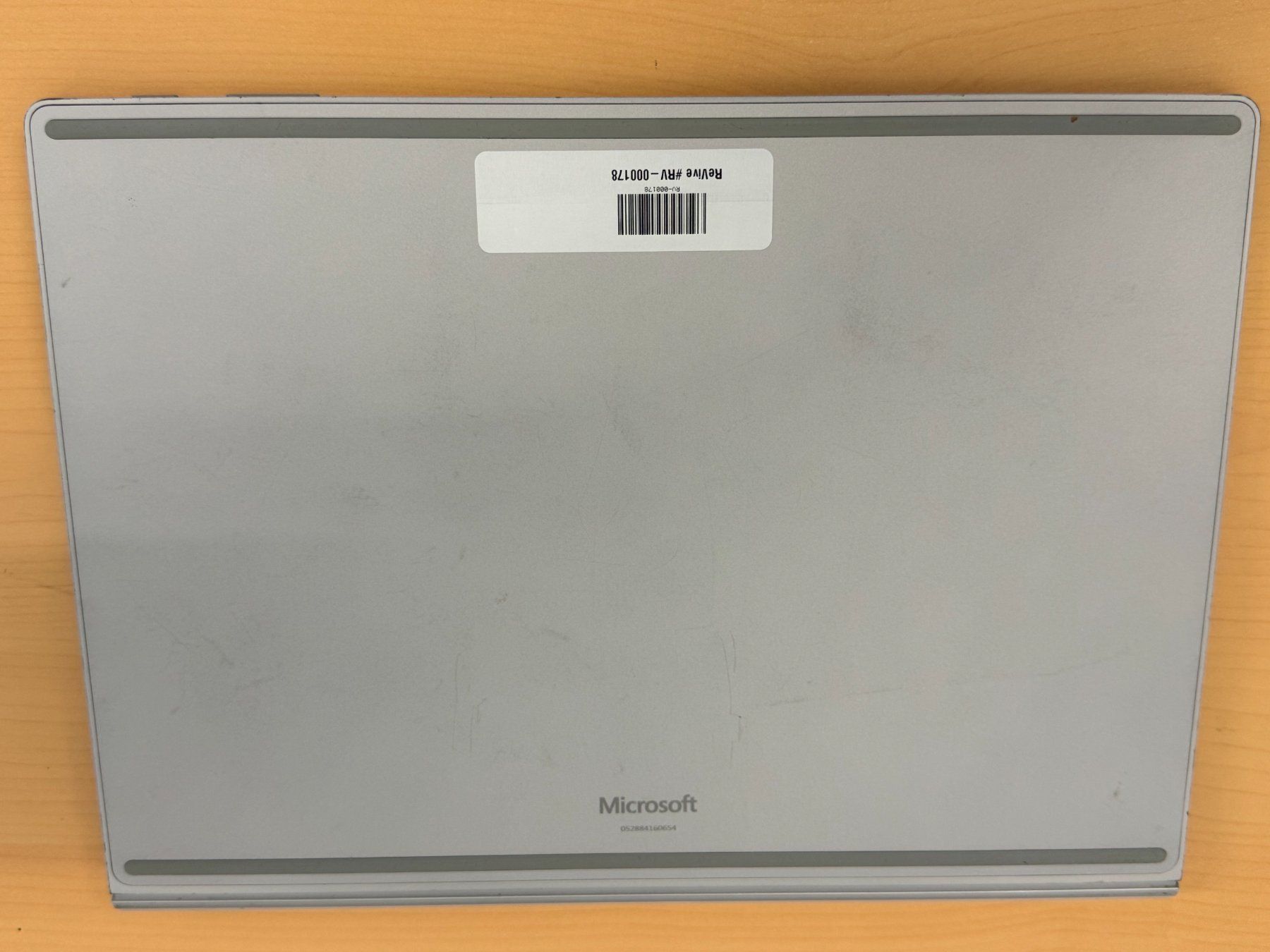 Microsoft Notebook: Microsoft Surface Book i7-6600U 8GB, 256GB mit Windows 10Pro – Usato da Ebmatingen venduto da Revivetrade 5