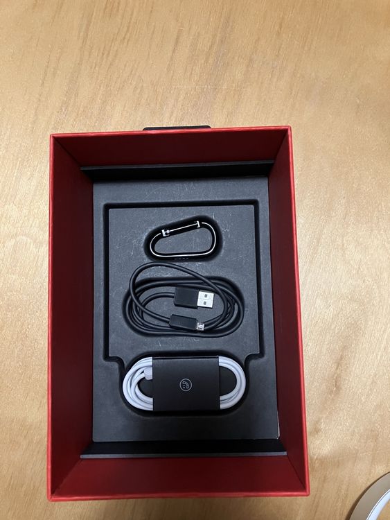 Beats Solo 3 - silver 6