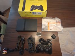 Playstation 2 slim in OVP revidiert (refurbished)
