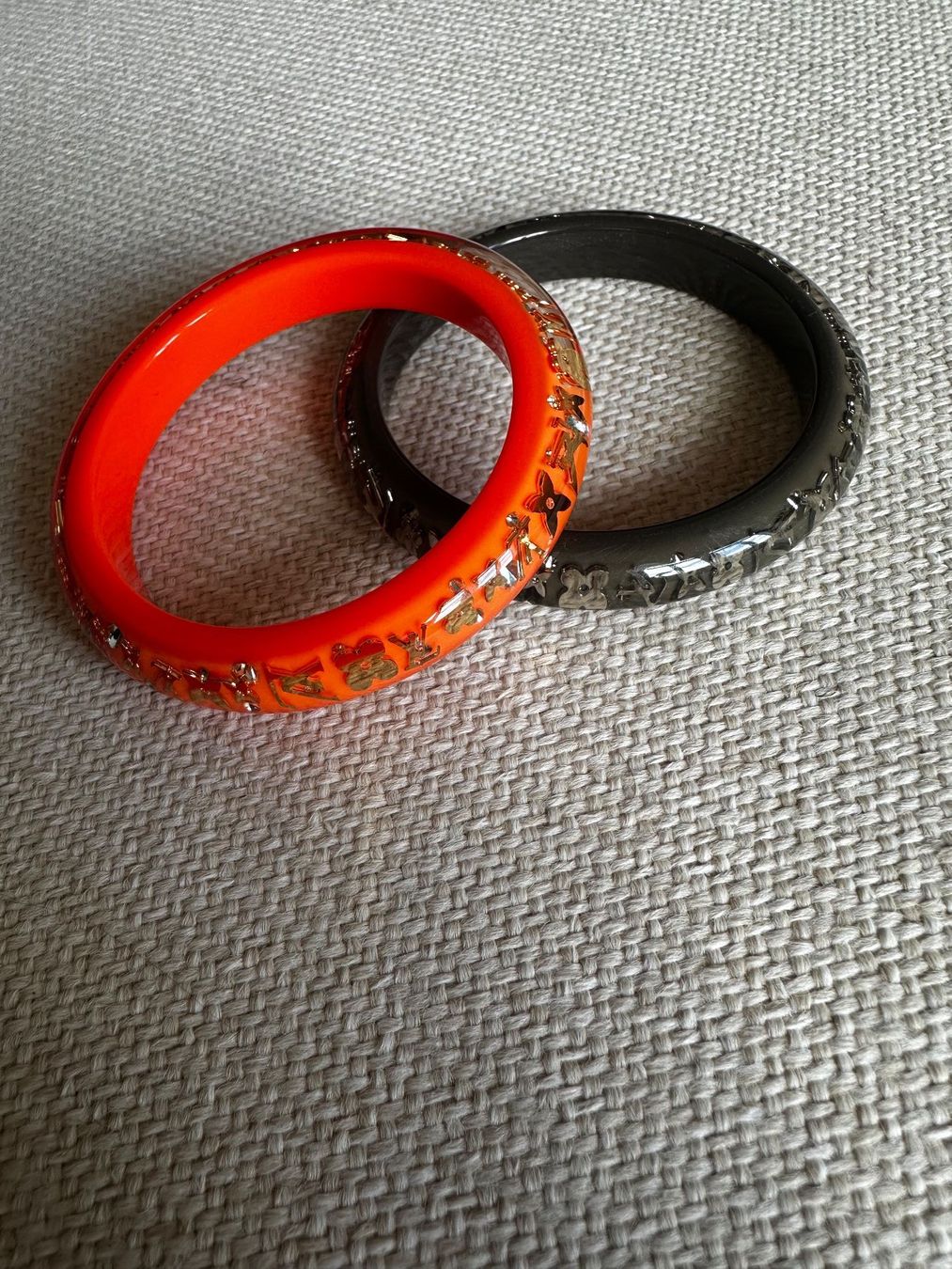 Louis Vuitton Bracciali & Braccialetti: Louis Vuitton Inclusion Thin Gold Orange Bracelet Bangle – Usato da zürich venduto da jane_l 1