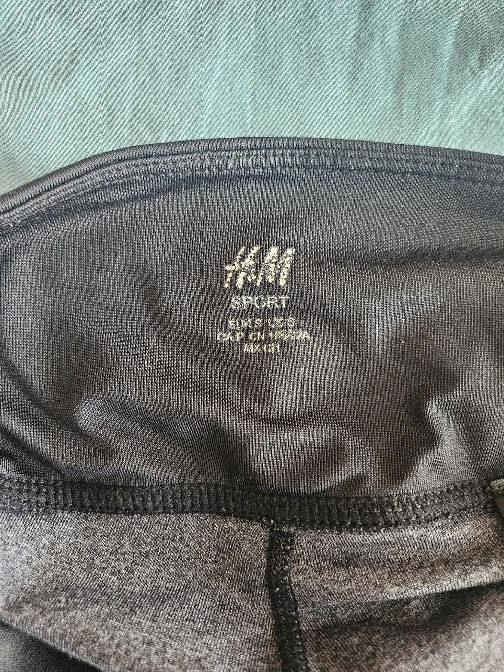 H&M Pantaloni: Pantalon de sport H&M, taille S – Usato da La Joux FR venduto da car_ck96 2