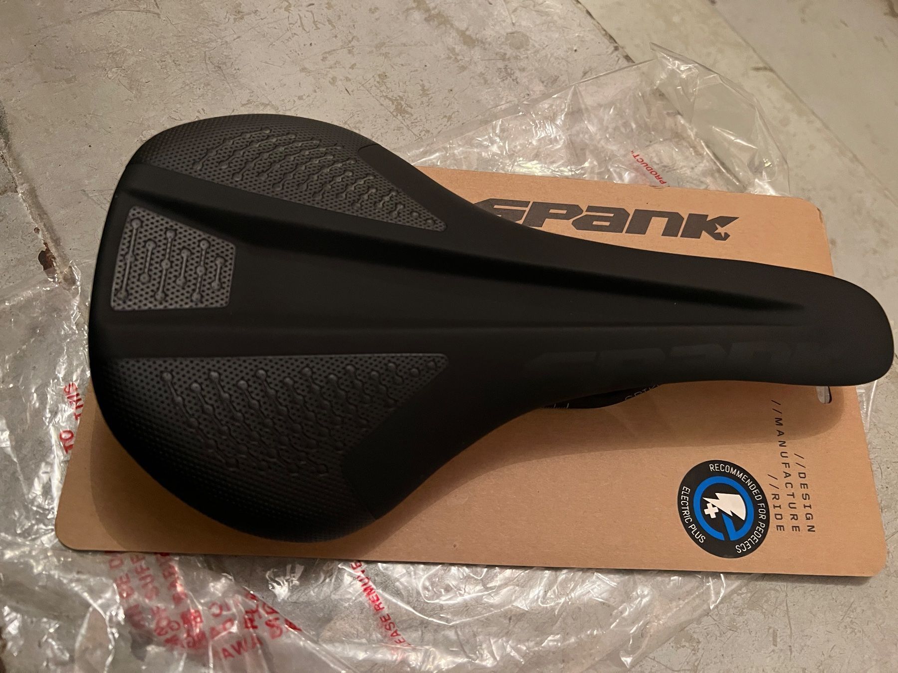 Selle & Accessori: Velo Sattel Spank Neu – Nuovo e nell'imballaggio originale da Spreitenbach venduto da Reflex11 3