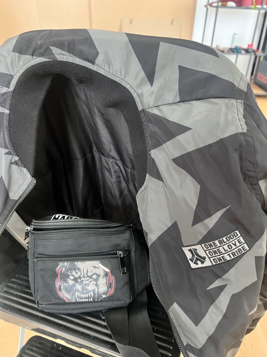 Jacken: Defqon 1 & 100% hardcode merchandise  – Gebraucht aus Elsau von DanNat2 1