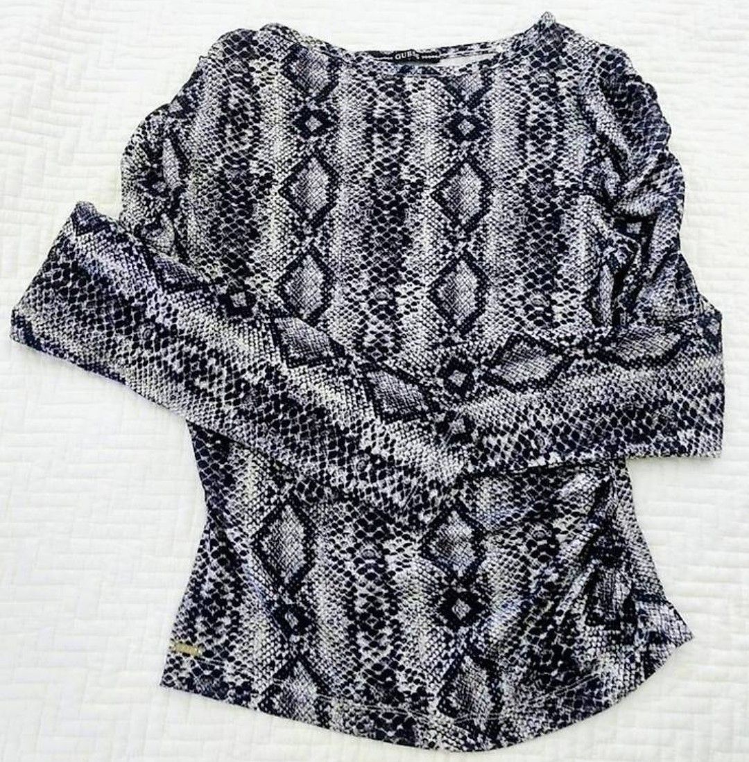 Guess T-shirt: Guess T.Shirt  – Nuovo (secondo la descrizione) da Zürich venduto da Babadermf 1