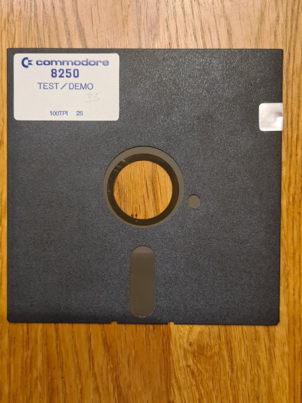 Commodore PCs: Commodore, 8250, Test/Demo Flexy Disk – Gebraucht aus Winkel von Heuresis 1