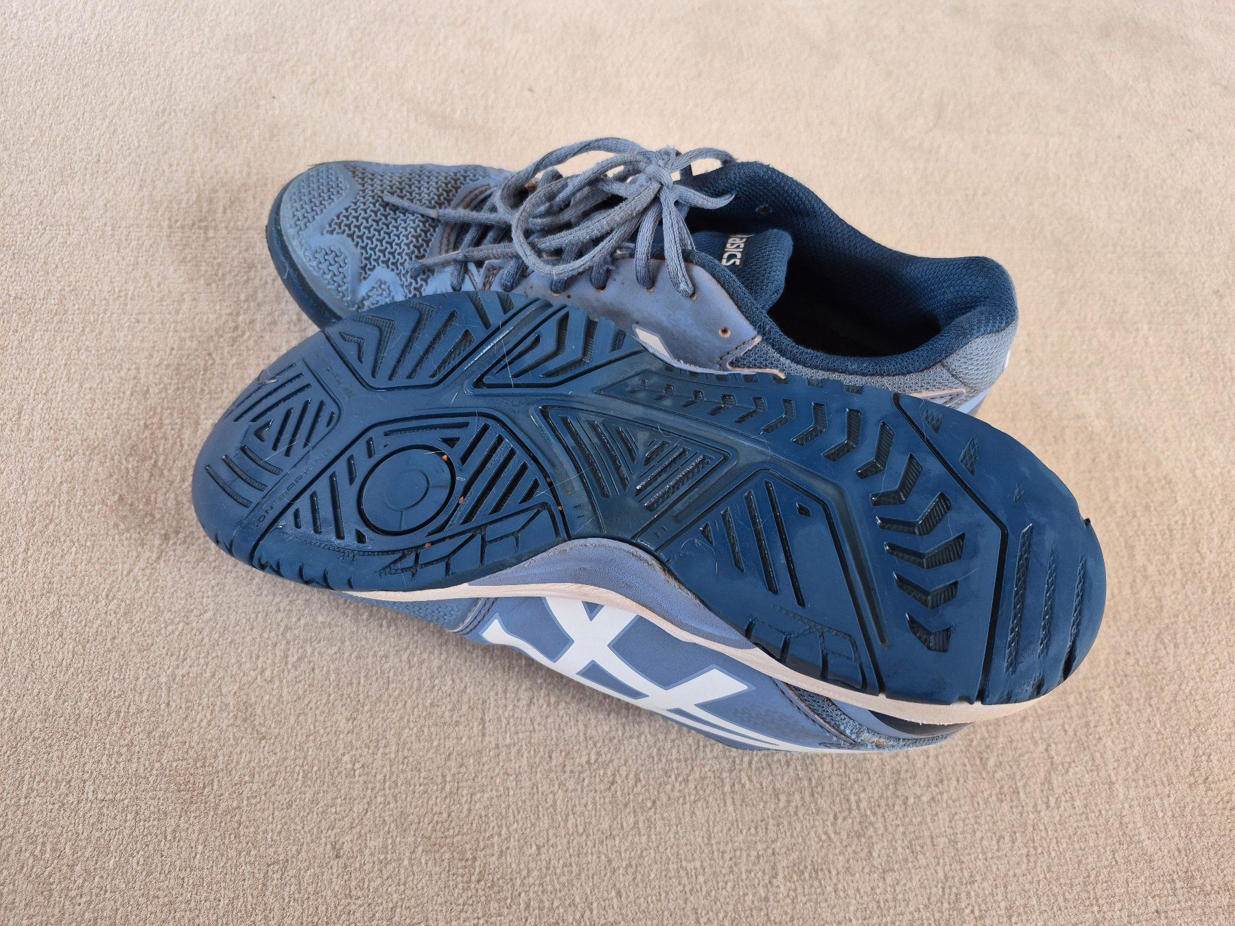 Asics Schuhe für Mädchen: Asics Tennis All Courts Gel – Gebraucht aus Vufflens-le-Château von aurelia.rappo 2