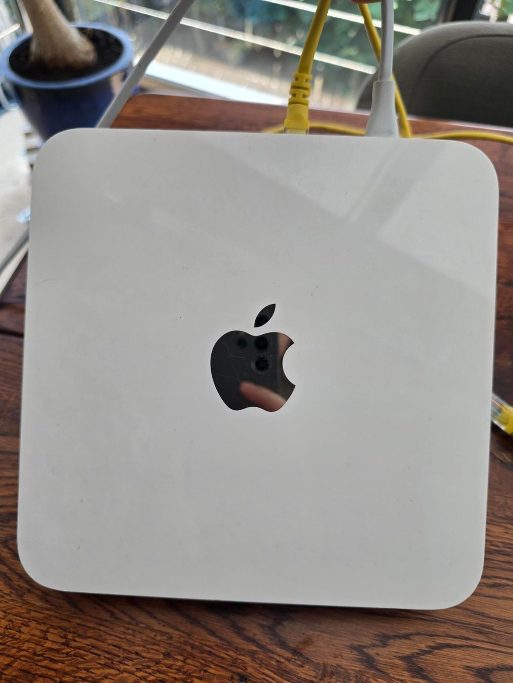 Apple Disques durs: Apple Time Capsule 1 TB – Modell A1355 – D'occasion à Brione s. Minusio par Littleninja