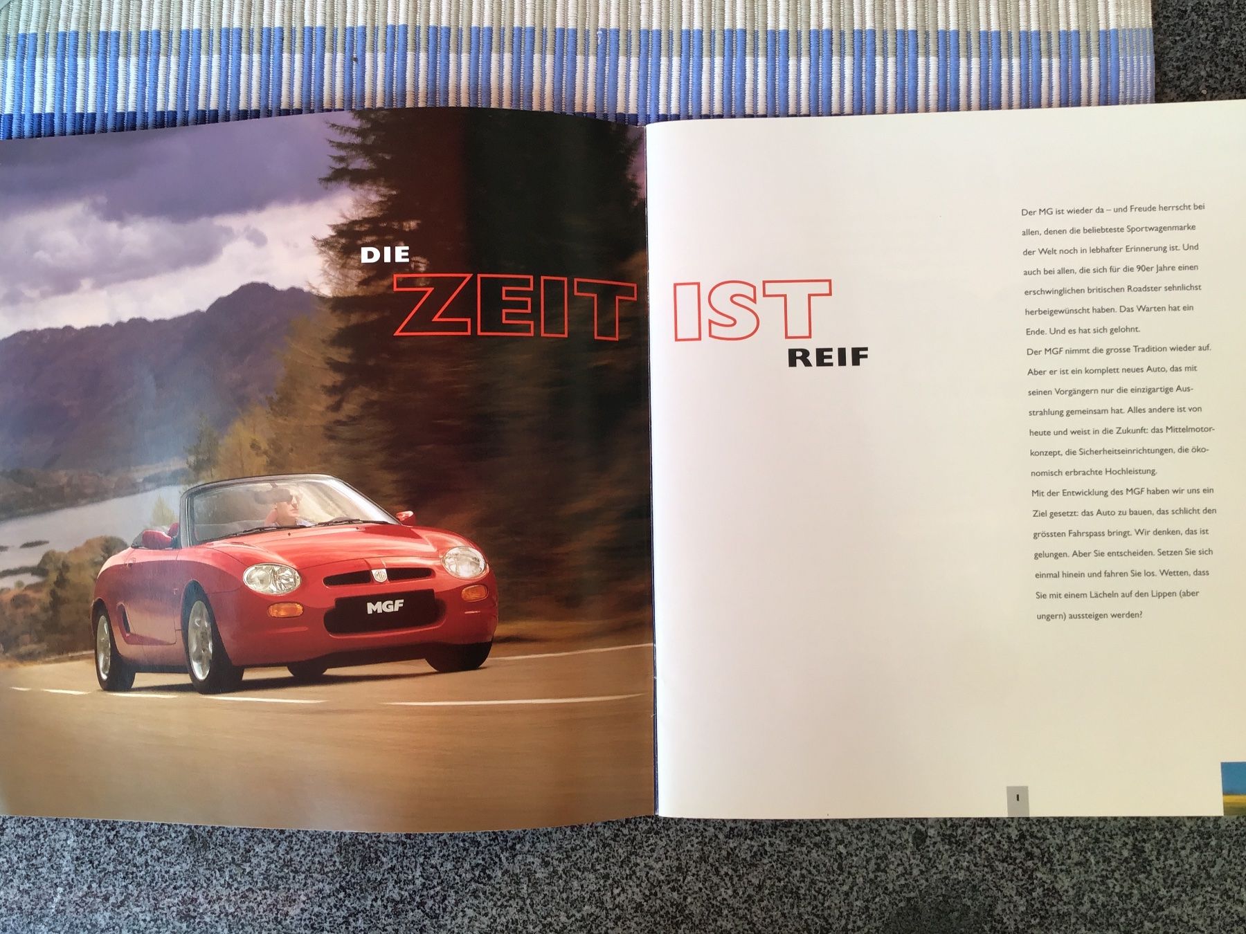 MG Documenti: MGF Verkaufsprospekt 30 Seiten Format ca. 26x26 cm – Usato da Scherzingen venduto da Starseller62 1