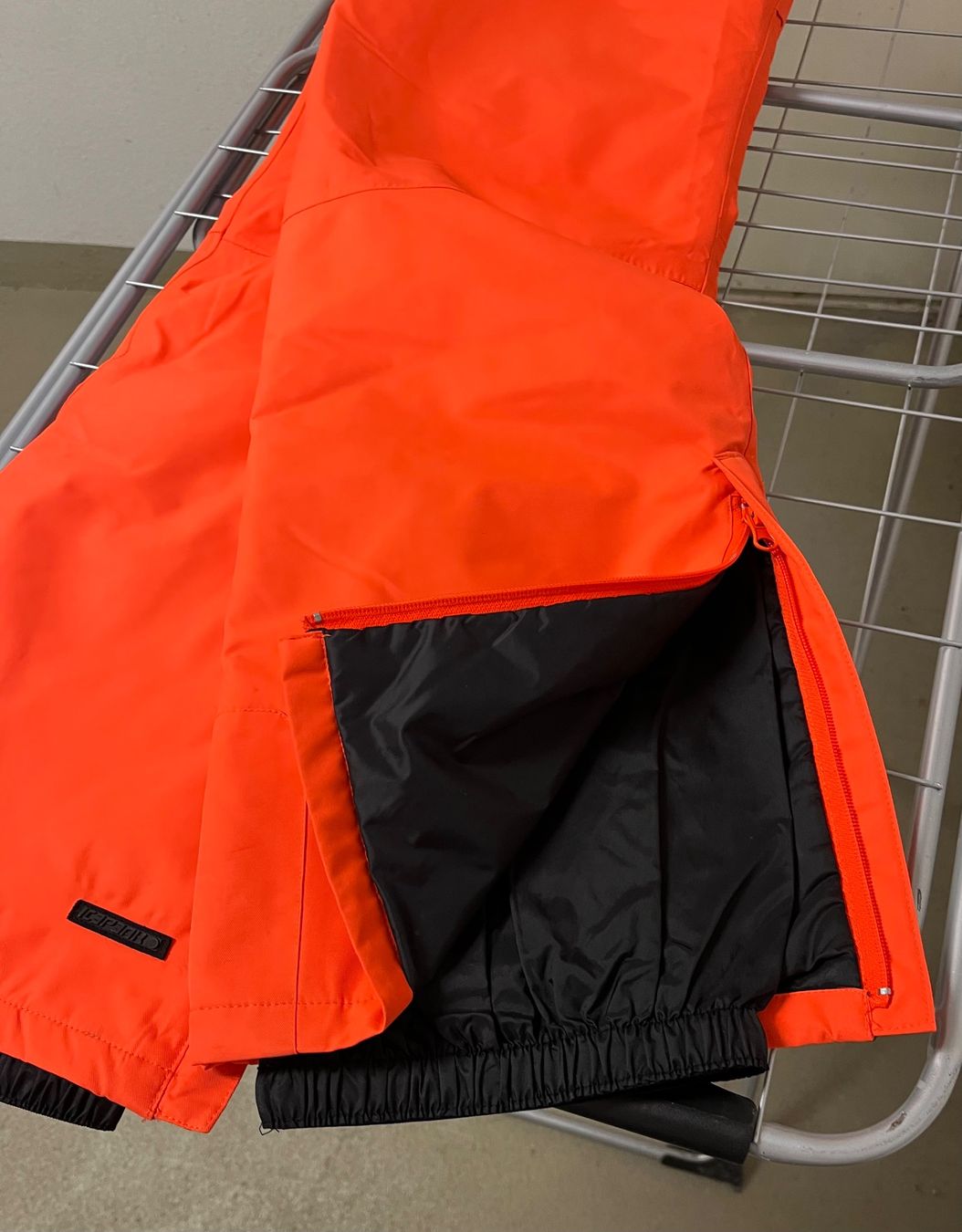 Icepeak Pantaloni: Skihose ICEPEAK - Gr. 48 – Usato da Zollikerberg venduto da elbamania 3