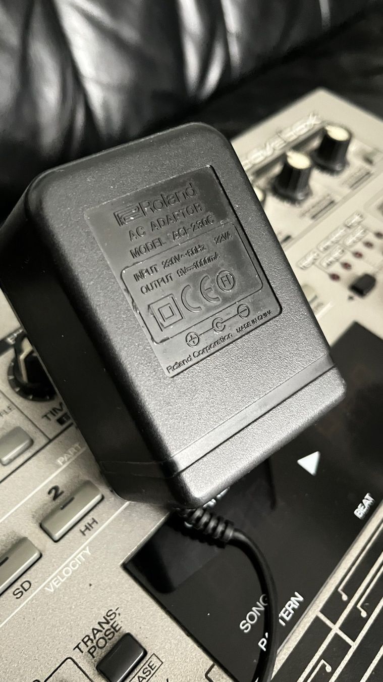 Roland Instruments de musique: Roland MC-303 – D'occasion à Zürich par Scrambler74 1