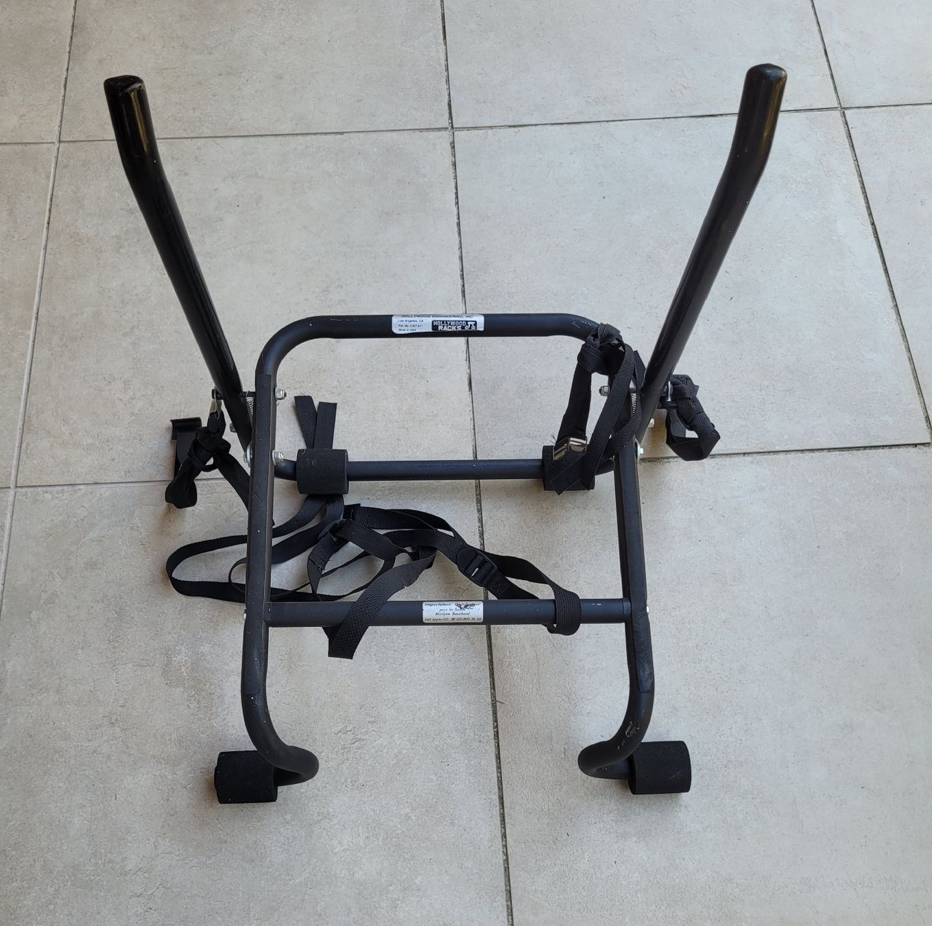 Tutti pezzi di ricambio auto: Porte-vélos d'occasion noir – Usato da Lutry venduto da Telemaque60 3