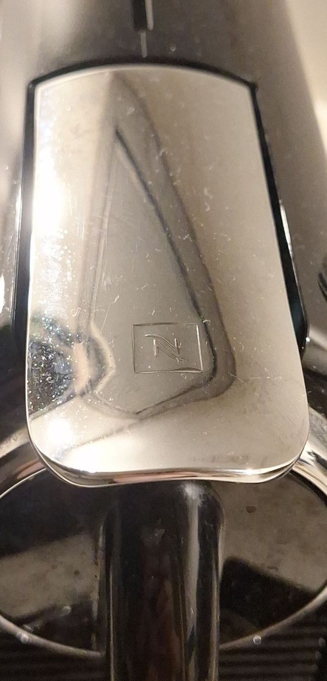 Nespresso Macchine per caffè & Macchine per espresso: Machine à café Nespresso défectueuse – Difettoso da Genève venduto da mbest01 1