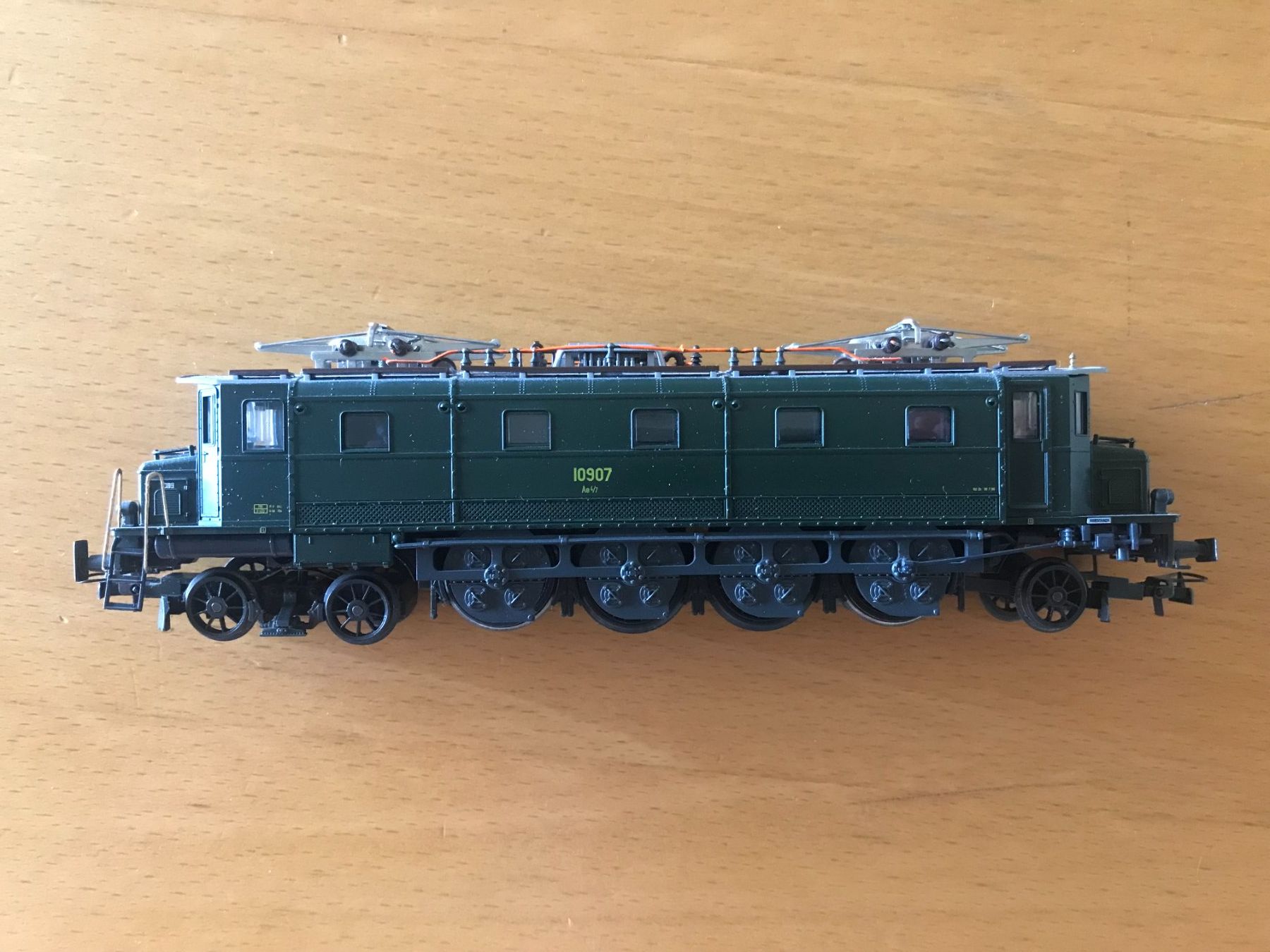 Liliput Modellini di ferrovie: Liliput SBB Lokomotive Ae 4/7 – Usato da Luzern venduto da mey_s13