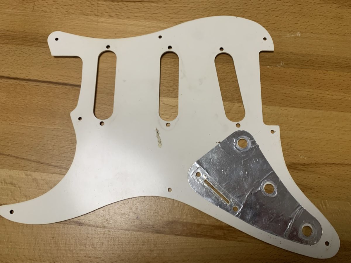 Strumenti musicali: Stratocaster Pickguard vintage,relic. – Usato da Zürich venduto da richie02 2