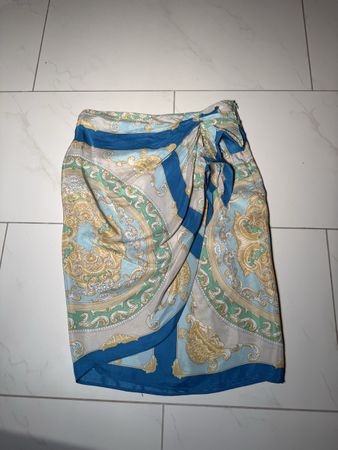 Wickelrock blau gemustert Barockoptik mit Defekt