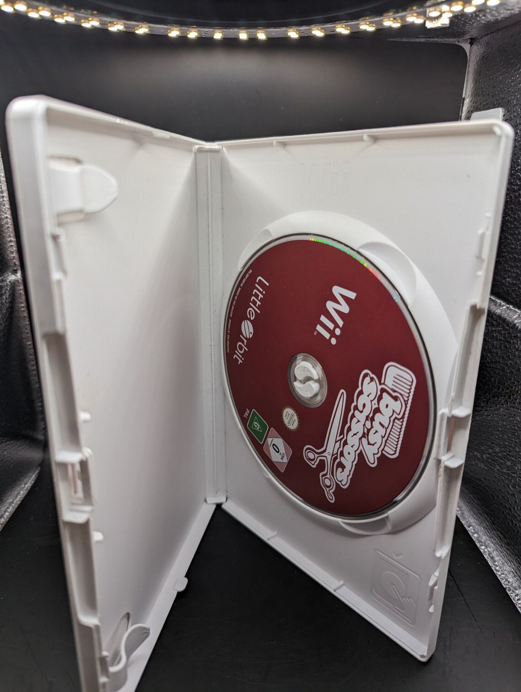 Nintendo Giochi: Dein Friseursalon - Nintendo Wii Game – Usato da Hünenberg See venduto da SpecialEditionGaming 2