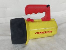 Tauchlampe Pelican DualSix