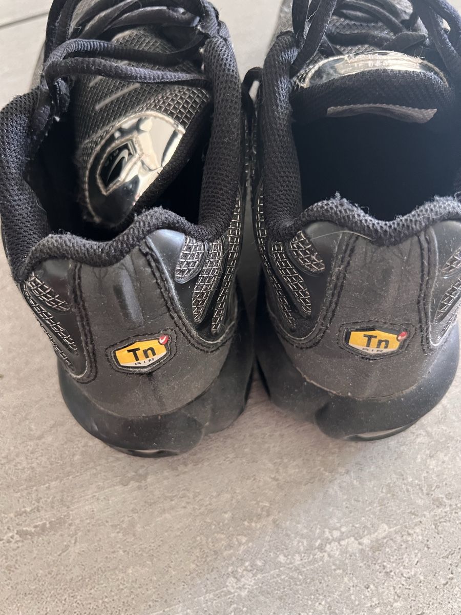 Herrenschuhe: Baskets Nike Air Max Plus noir taille 39 état correct – Gebraucht aus Gland von choupon 3