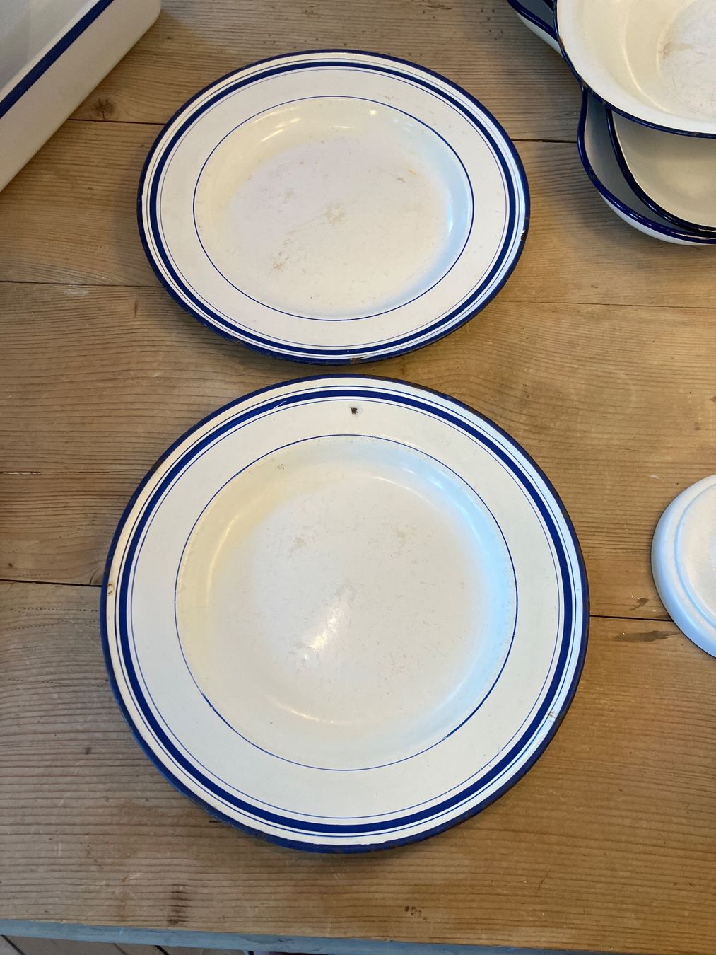 Set di piatti: Emaille - Geschirr - Konvolut - Antik – Usato da Winterthur venduto da pompea 5