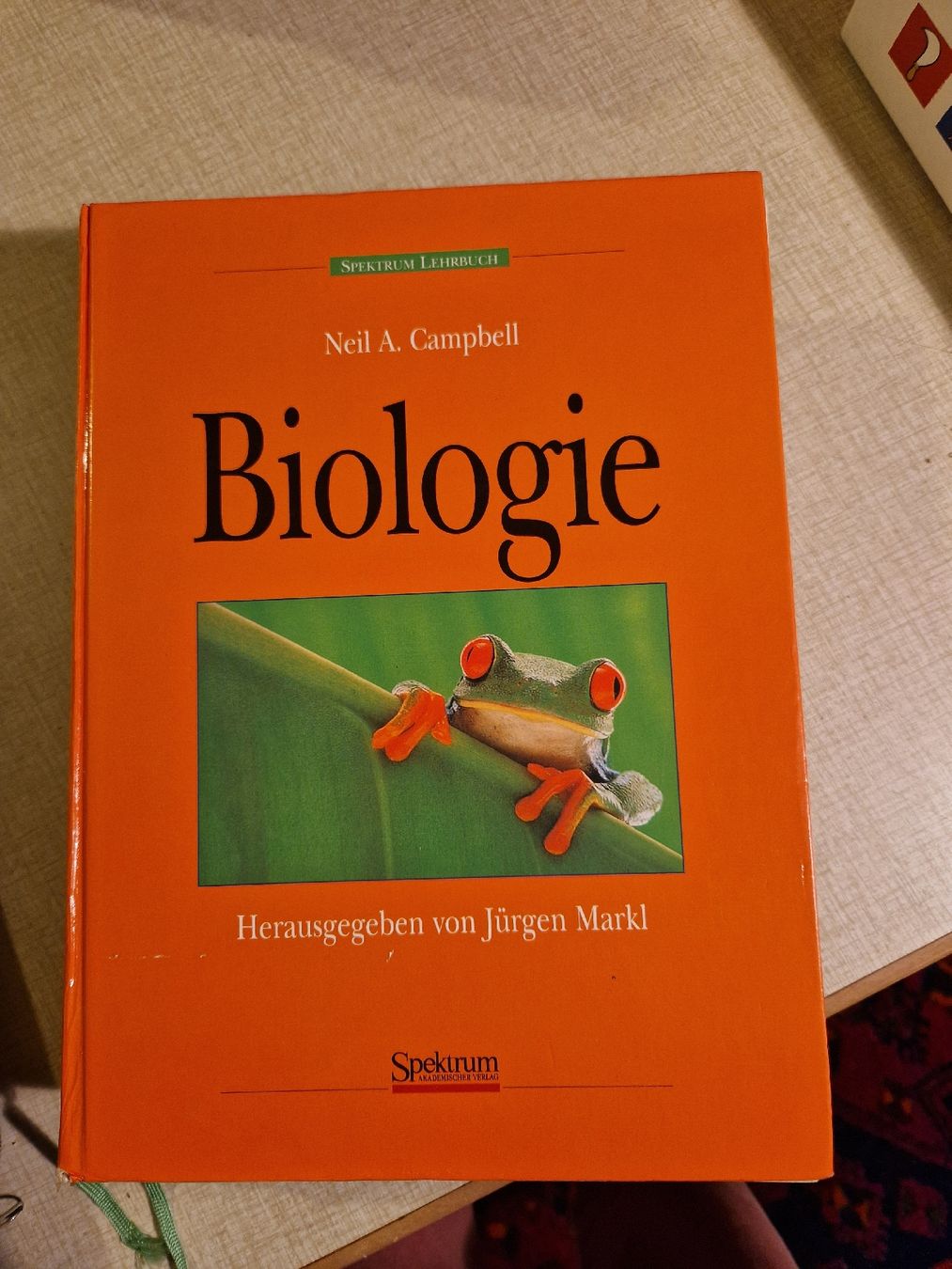 Libri: Grosser Biologie Atlas Buch – Usato da Zürich venduto da hogerseppvreni