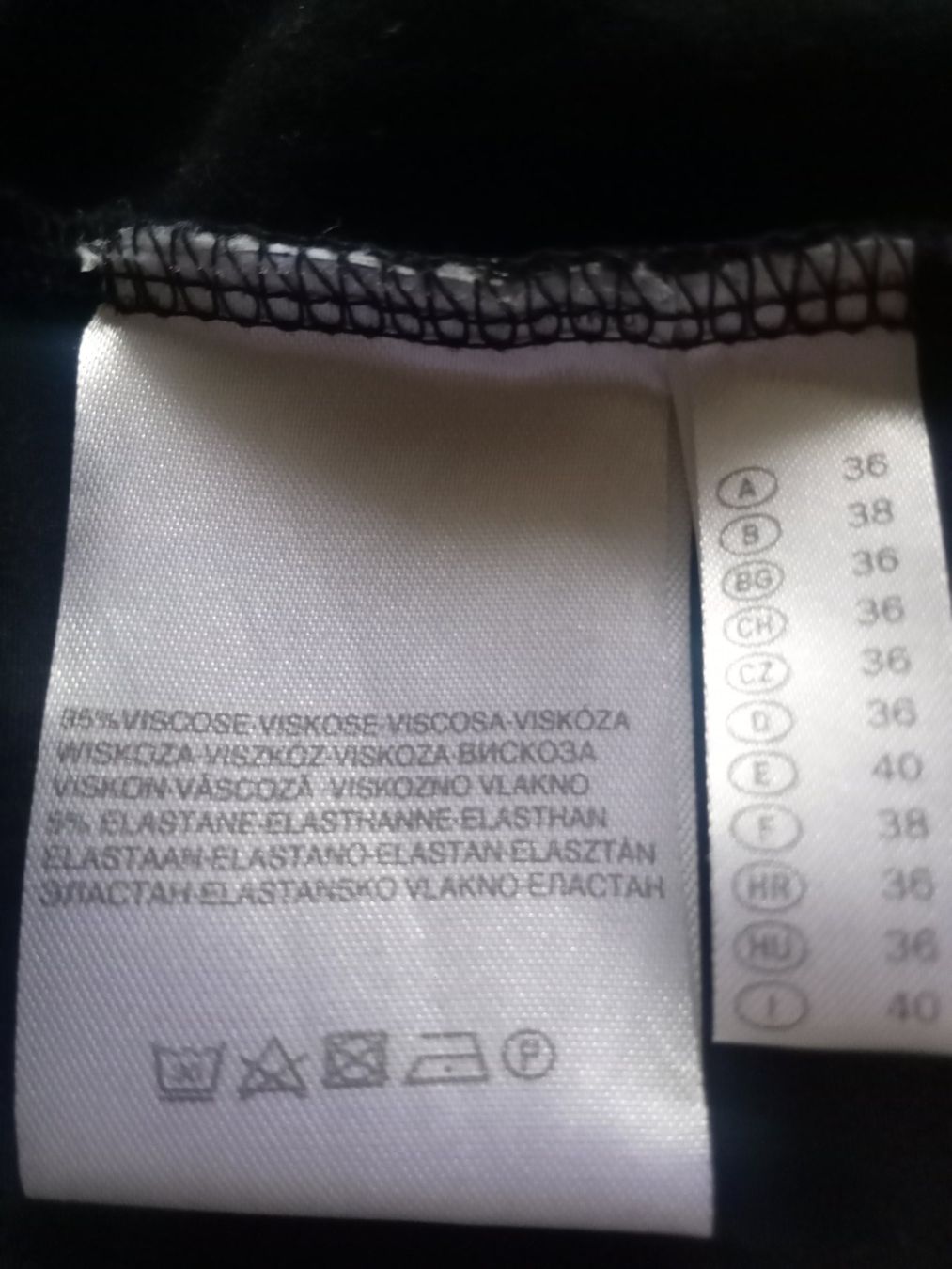 C&A Vestiti: Kleid von YESSICA – Usato da Biel/Bienne venduto da Ganesh12 5
