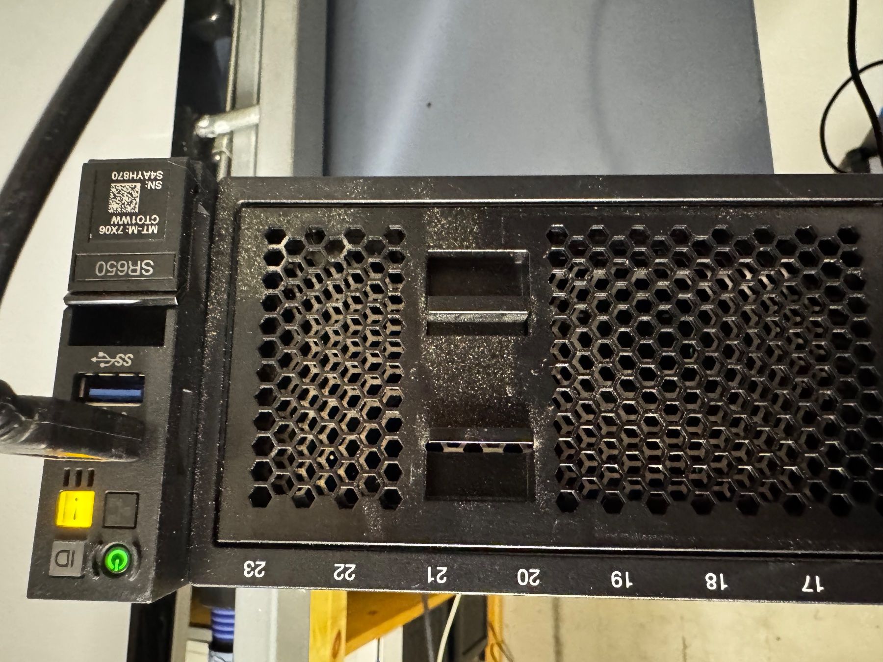 Lenovo Server: Server Lenovo SR650 – Usato da Villmergen venduto da leo_b8yj 2