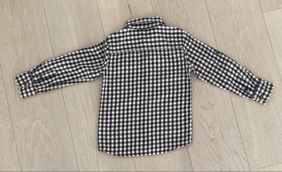 Camicie, T-shirt & Polo: Hemd babyface 110/5y – Usato da Hofstetten SO venduto da ani_55wx 1