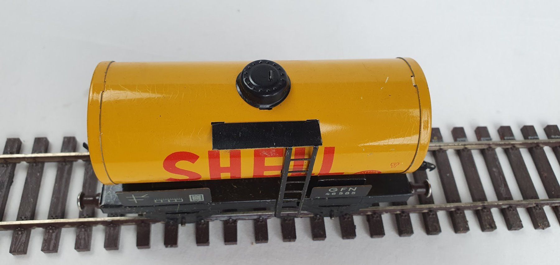 Fleischmann Modelleisenbahnen: Fleischmann GFN DRG/DB Kesselwagen "Shell", Spur 0/Blech – Gebraucht aus Seon von voAllBah 2