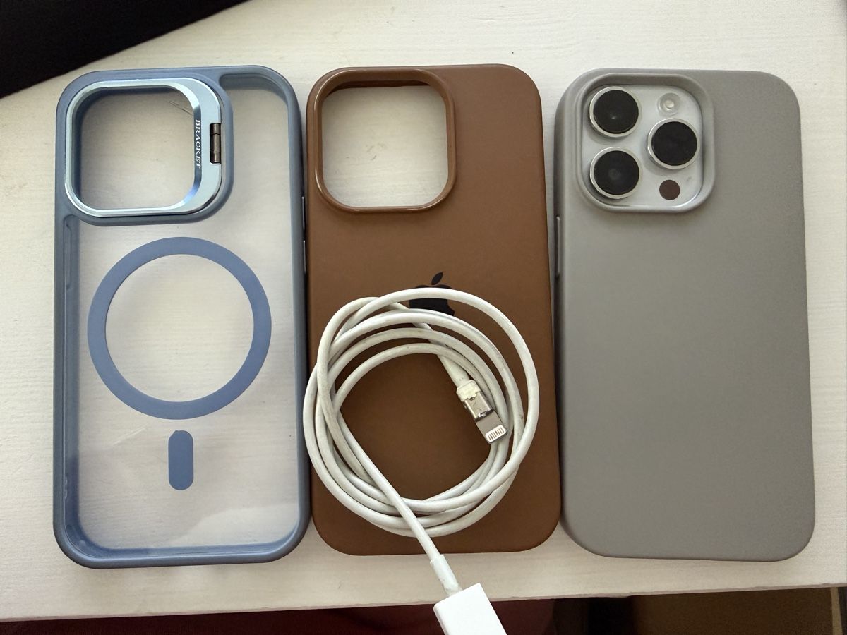 Apple Telefoni cellulari / Smartphones: Iphone 14 Pro 128 GB – Usato da Pfäffikon ZH venduto da C.Cs 3