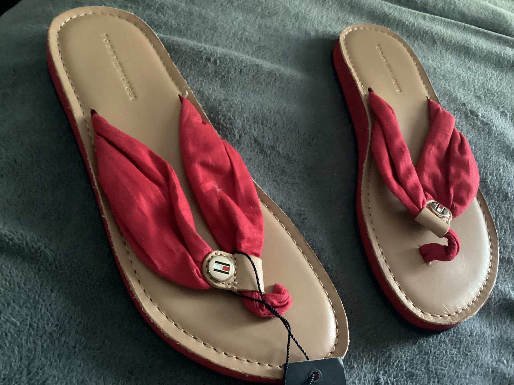 Tommy Hilfiger Scarpe da donna: Tommy Hilfiger Flip Flops – Nuovo (secondo la descrizione) da Flüelen venduto da ne08