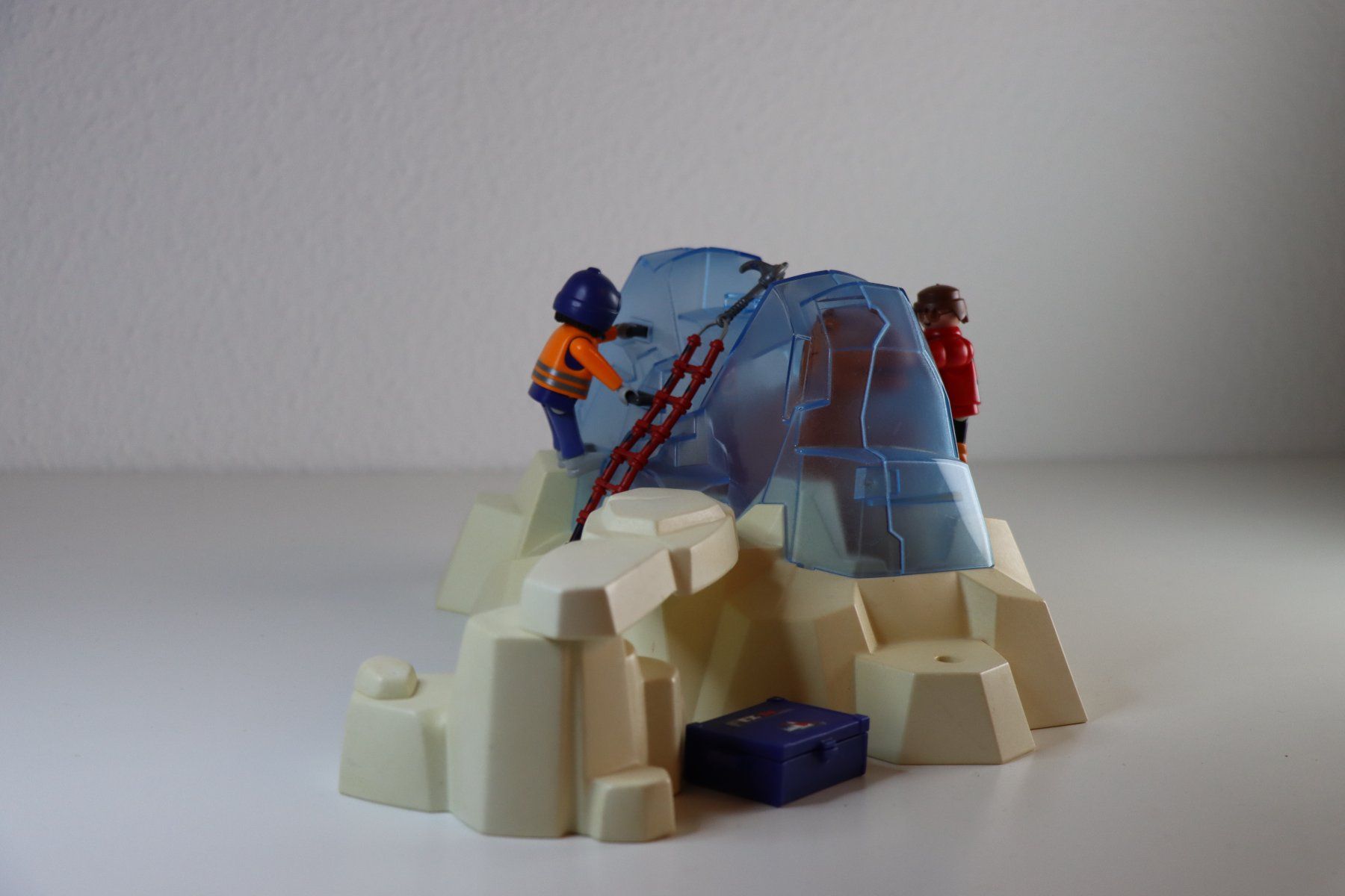 Playmobil Spielzeuge: Playmobil Dino im Eis Dinoforscher T Rex – Gebraucht aus Basel von Joly_Jo 2