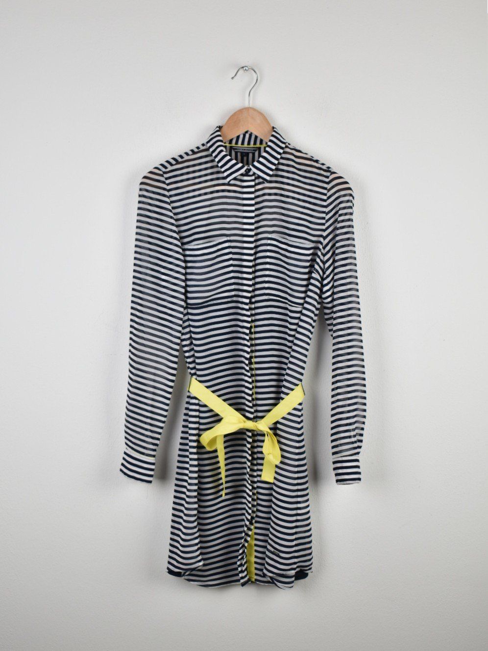 Tommy Hilfiger Kleider: Tommy Hilfiger Hemdkleid Gr.36, neuwertig – Neu (gemäss Beschreibung) aus Nürensdorf von 2ND_STORY