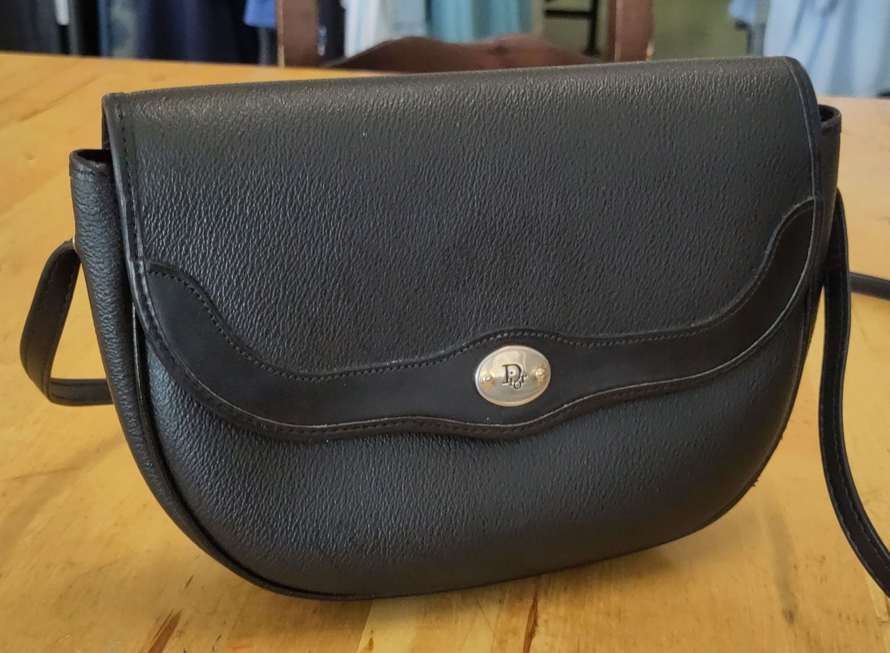 Dior Sacs: Dior Honeycomb Tasche schwarz Leder – D'occasion à Pratteln par Cartonsducoeur_bl