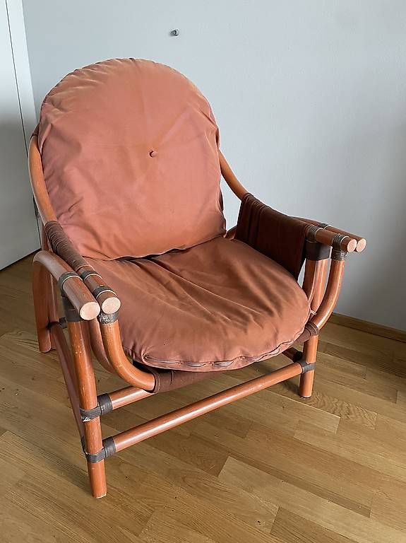 Poltrone: Bequemer Sessel zu verkaufen – Usato da Bern venduto da melik_art