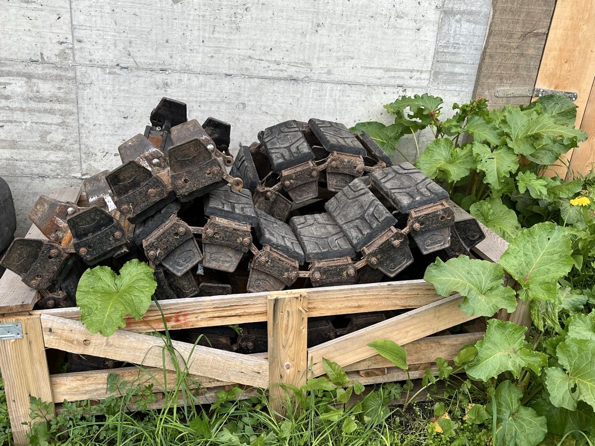 Tutte le macchine: Raupen – Usato da Vrin venduto da Pezdavrin 1