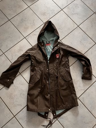 Derbe Regenmantel 38