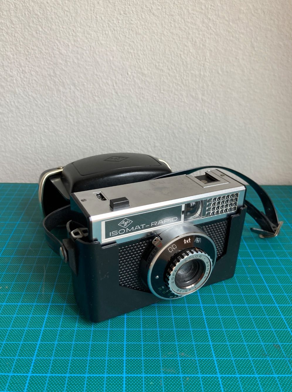 Agfa Fotocamera: Agfa Isomat-Rapid Typ 2428 – Usato da Basel venduto da ananasbo 1