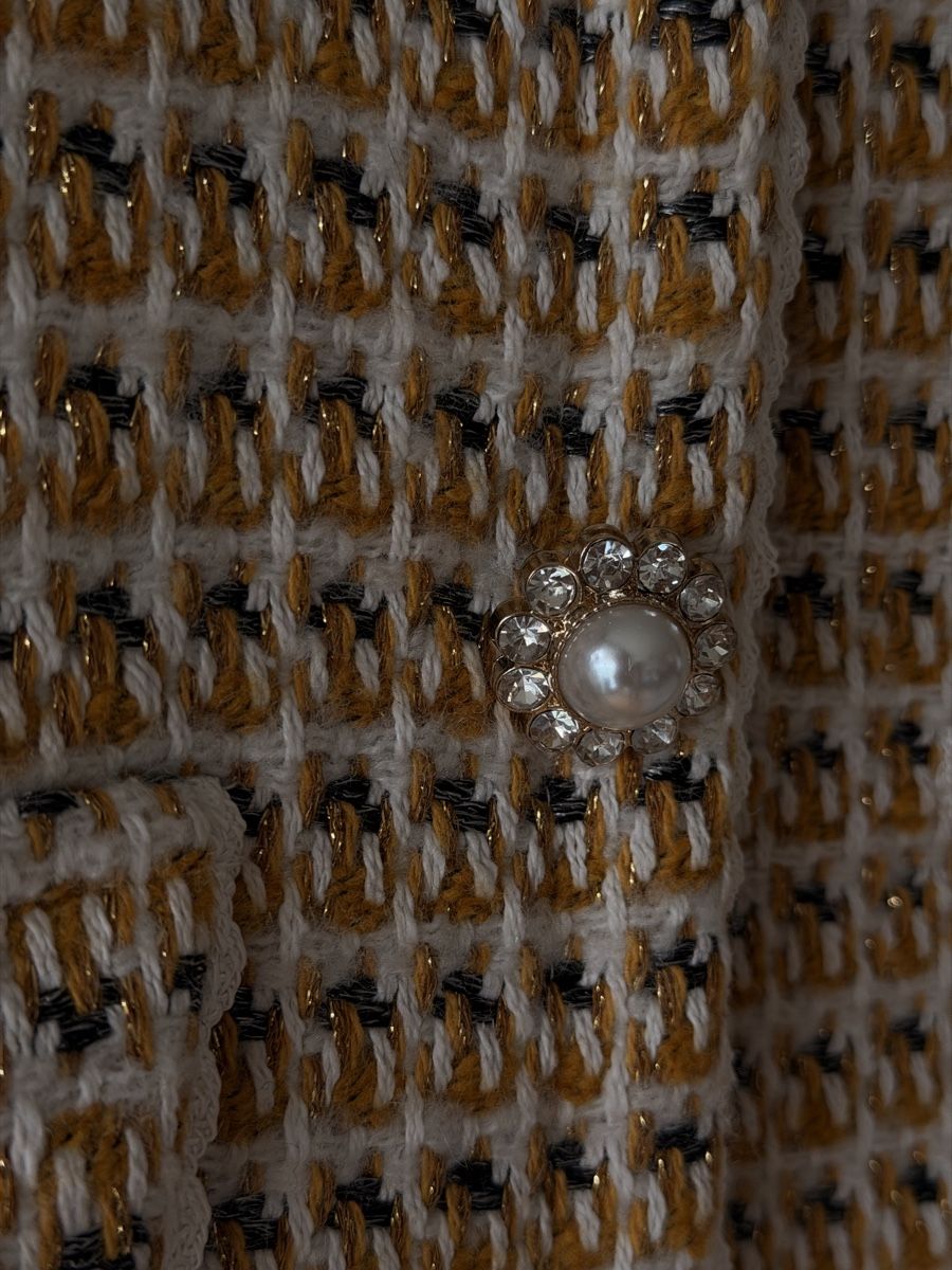 Top: Gilet en tweed S – Nuovo (secondo la descrizione) da La Croix (Lutry) venduto da secondhandZara 1