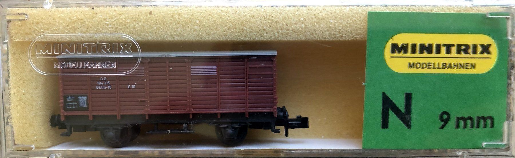 Modelleisenbahnen: Minitrix 3253 Gedeckter Güterwagen DB N – Neu und originalverpackt aus Burgdorf von Gedora