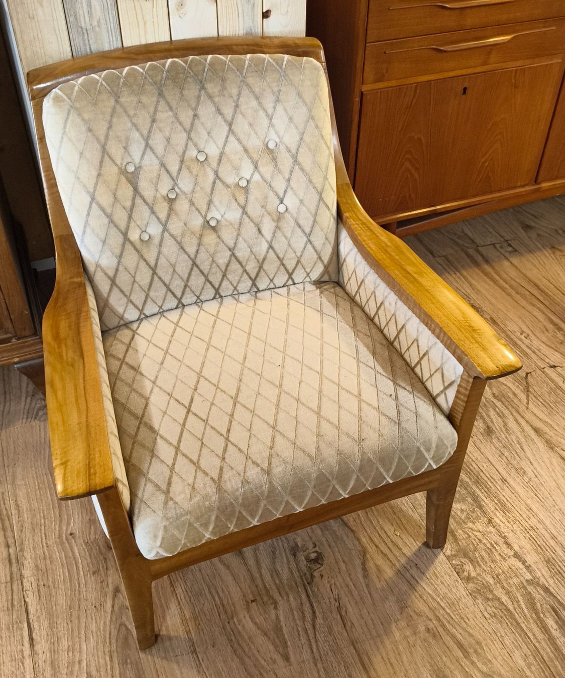 Poltrone: Retro Sessel – Usato da Basel venduto da bk_brockibasel 1