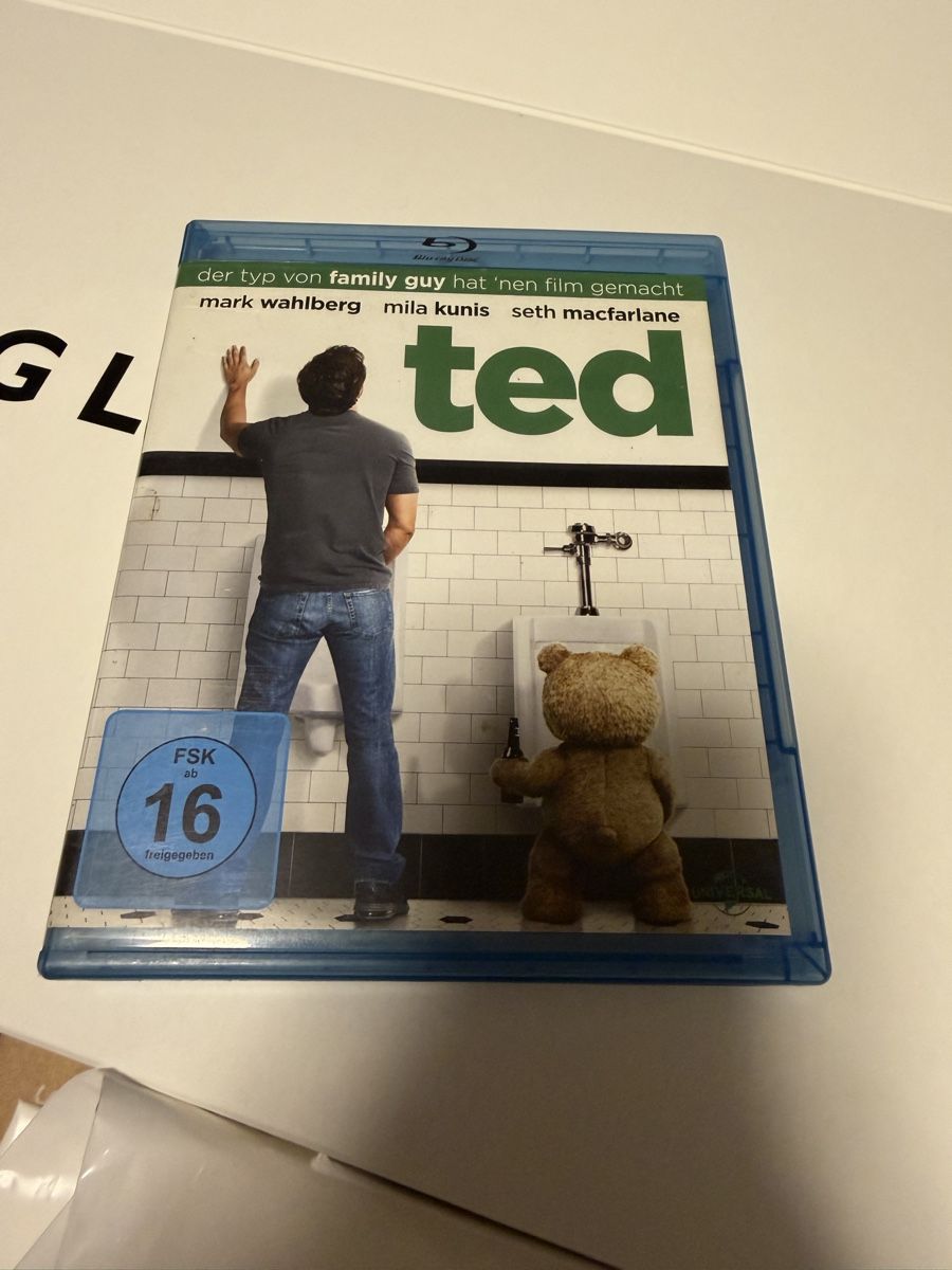 Alle DVDs: Blu-ray Ted Film – Neu (gemäss Beschreibung) aus Niederhasli von tcgpoint