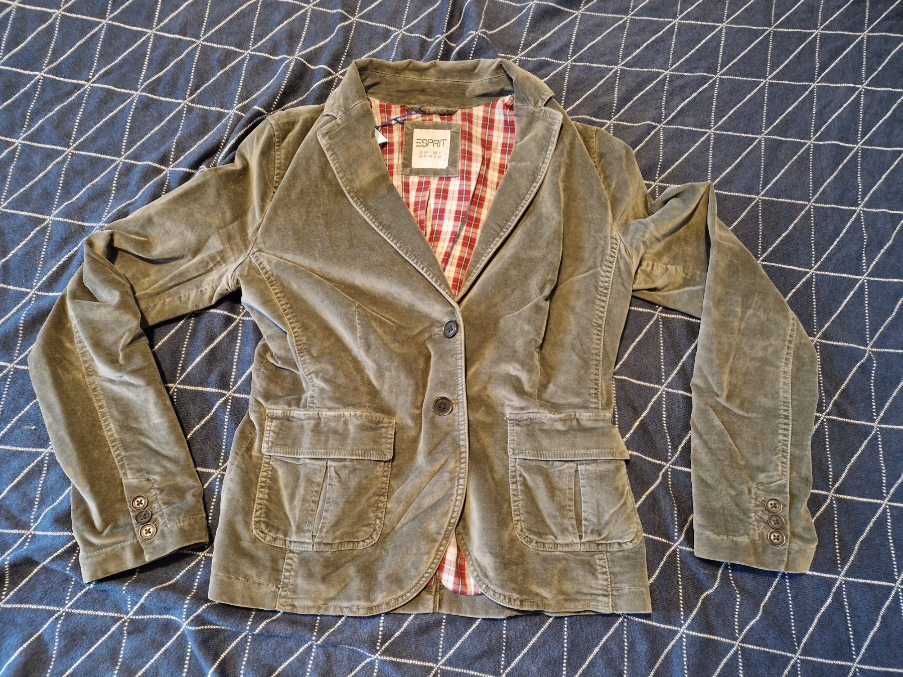 Esprit Jacken: Esprit Blazer grau 38 – Gebraucht aus MUEHLAU von ibo_5c7d