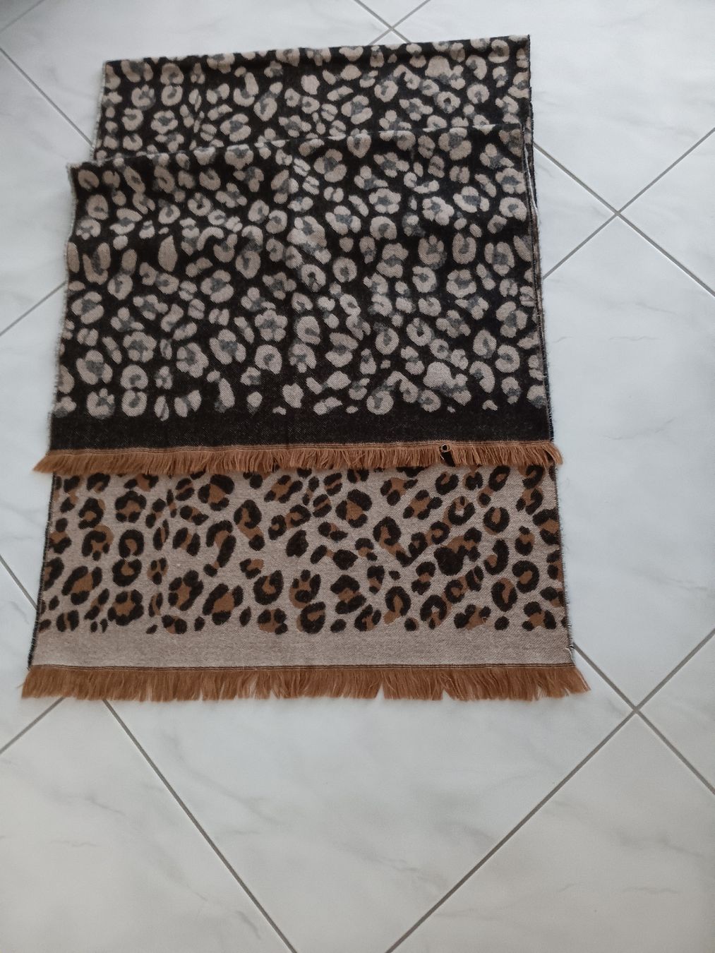 Foulards, Tücher & Schals: wunderschöner winter Schal – Gebraucht aus Stansstad von leoni66