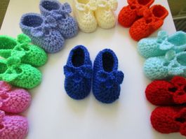 Neue Babyschuhe Slipper (8 cm)